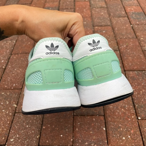 Adidas Mint and White Striped Sneakers Size 9 - Picture 6 of 12